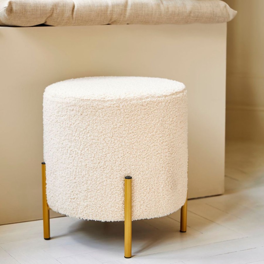 Meubles Fabrique De Styles Poufs Et Tabourets | Tabouret En Tissu Beige Pieds En Metal Dore